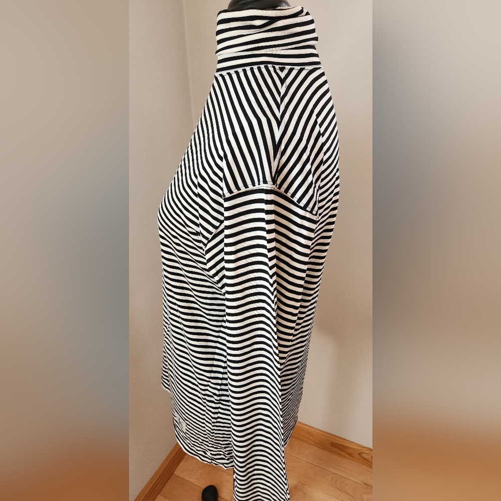 CALVIN KLEIN Men's vintage blk/wht striped turtleneck in L - Picture 4 of 12